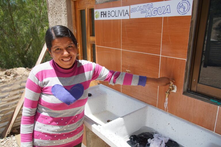 WASH - Bolivia con Agua, Water System in Cessa A